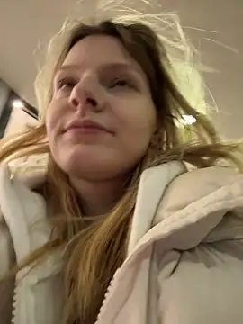 MaryHiggins online show from November 11, 2:47 pm