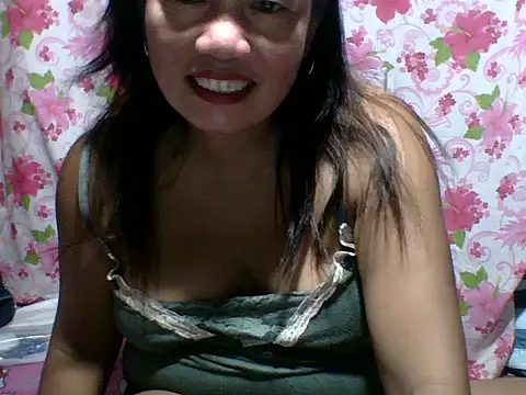 pinaySandra online show from October 3, 6:57 pm