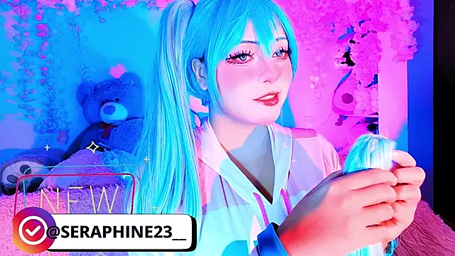 seraphine23 online show from November 29, 1:09 am