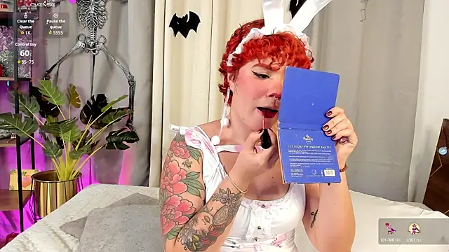 Snapshot of Amy_art chatting on October 8, 8:57 pm Amy art online show from October 8, 8:57 pm