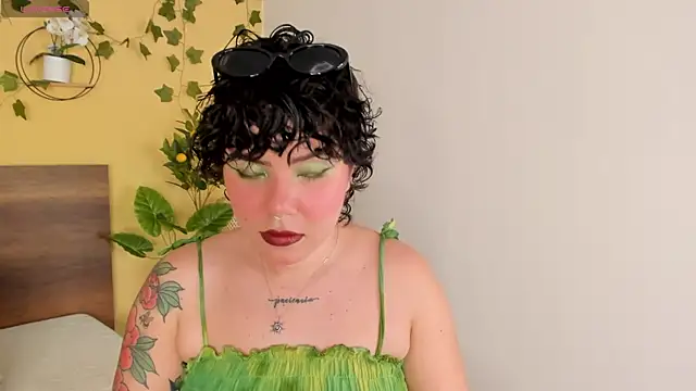 Amy art online show from June 8, 8:30 pm