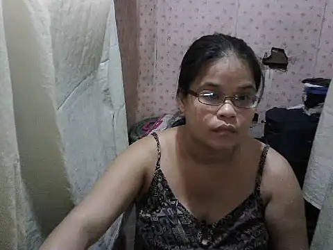 Snapshot of abiemayhottiey chatting on September 27, 9:05 am abiemayhottiey online show from September 27, 9:05 am