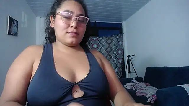 Snapshot of sirena_15 chatting on September 21, 5:39 am sirena 15 online show from September 21, 5:39 am