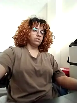 EmmaMelissa0521 online show from February 5, 9:18 pm