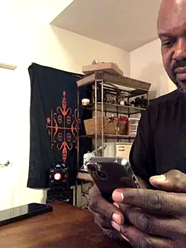 realninafame online show from October 4, 5:35 am