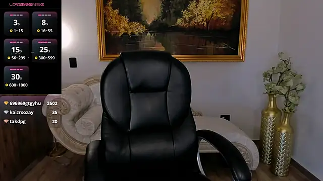 ArianaCruz  online show from October 8, 10:25 pm