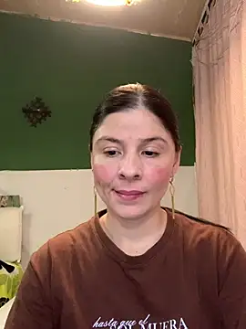 Estefani 32 online show from February 11, 11:39 pm