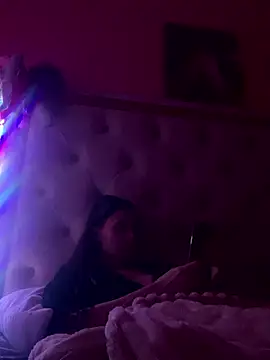 Flossy Vettie online show from January 10, 9:30 pm