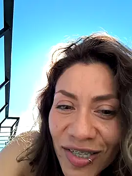 Snapshot of SamyJones9 chatting on October 11, 7:49 pm SamyJones9 online show from October 11, 7:49 pm