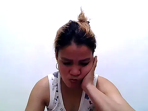 sweetabby 26 online show from April 5, 2:10 am