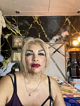Snapshot of scarlett_sexx69 chatting on October 16, 6:32 pm scarlett sexx69 online show from October 16, 6:32 pm
