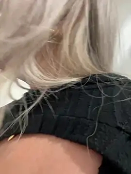 Snapshot of scarlett_sexx69 chatting on September 12, 6:48 pm scarlett sexx69 online show from September 12, 6:48 pm