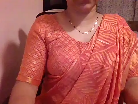 Pinky 4 online show from September 14, 5:55 pm