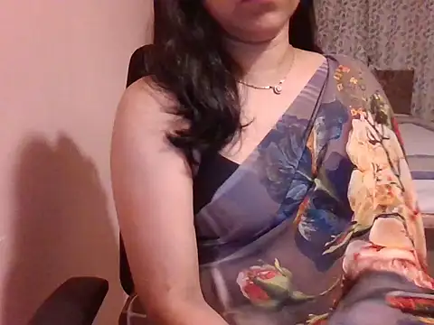 Pinky 4 online show from October 14, 5:37 pm