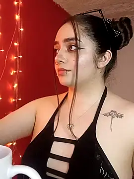 IvonneT online show from September 21, 11:25 pm