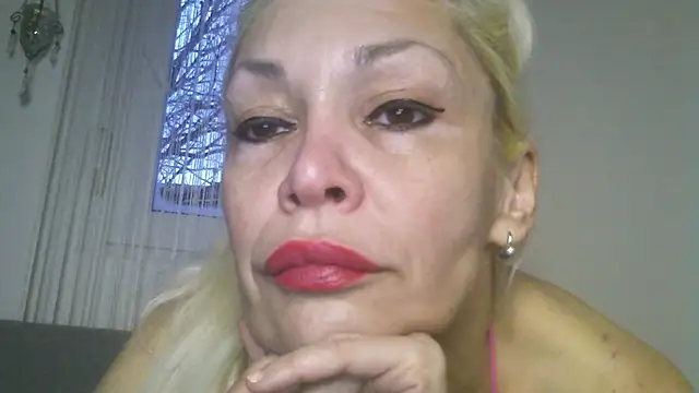 EvaaMina online show from February 9, 4:09 pm