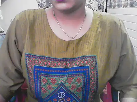 LovingPihu online show from June 8, 6:03 am
