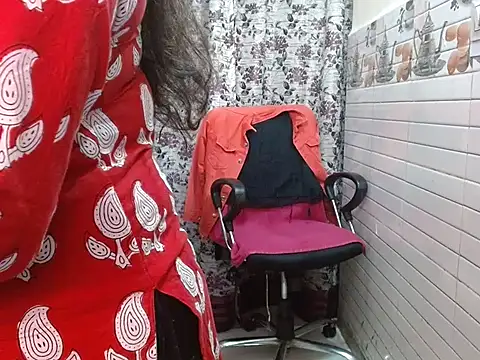 LovingPihu online show from February 20, 6:12 am