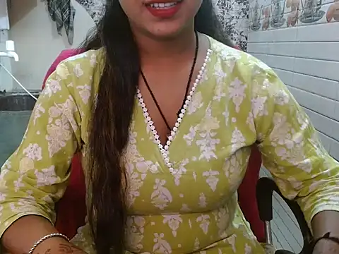 LovingPihu online show from October 24, 5:58 am