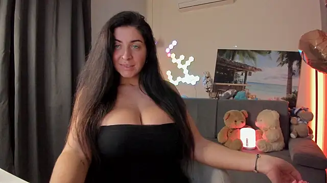 victorias world online show from May 29, 7:45 pm