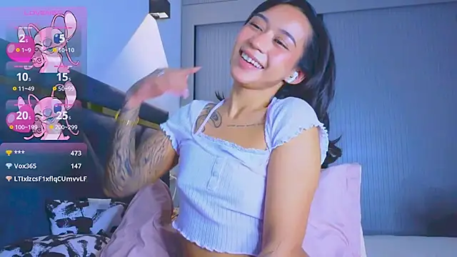 Snapshot of Mia_Tin chatting on October 16, 2:30 pm Mia Tin online show from October 16, 2:30 pm