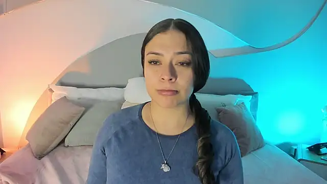 Snapshot of Nicolle_W chatting on September 15, 12:02 pm Nicolle W online show from September 15, 12:02 pm