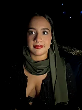 Snapshot of Maryam_yamal chatting on September 28, 11:10 pm Maryam yamal online show from September 28, 11:10 pm
