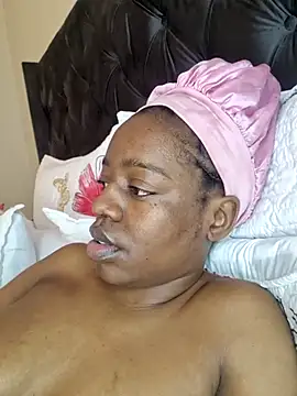 Sexynaughty Gal online show from March 25, 7:44 am