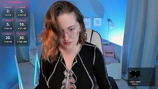 Snapshot of Charmy_Gracy chatting on October 10, 11:26 am Charmy Gracy online show from October 10, 11:26 am