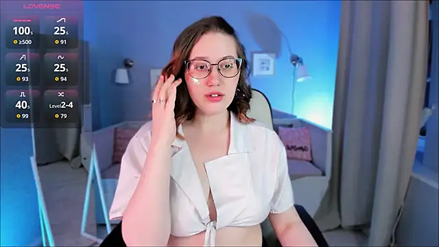 Snapshot of Charmy_Gracy chatting on October 2, 11:48 am Charmy Gracy online show from October 2, 11:48 am