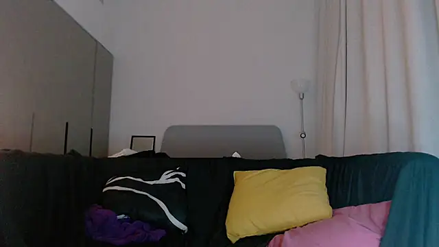 Snapshot of BlakeBexley chatting on October 4, 10:21 am BlakeBexley online show from October 4, 10:21 am