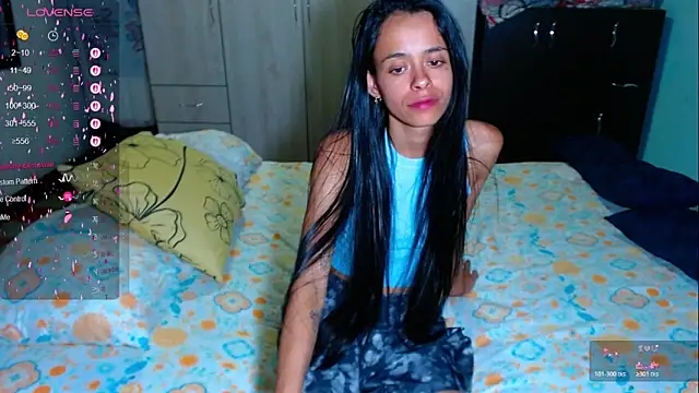 Mia sexy18  online show from March 5, 2:18 am