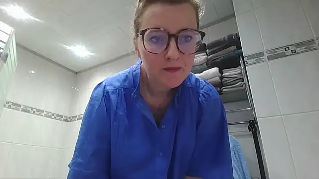 LiquidLeonie online show from March 20, 8:08 am