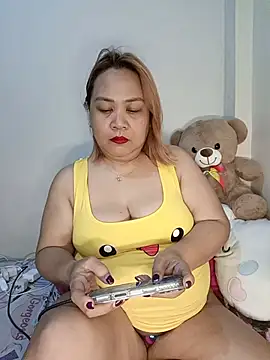 Sweet asian kylie online show from June 26, 6:20 pm