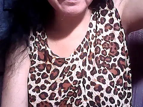 Snapshot of sweetsosie18 chatting on September 23, 7:56 pm sweetsosie18 online show from September 23, 7:56 pm