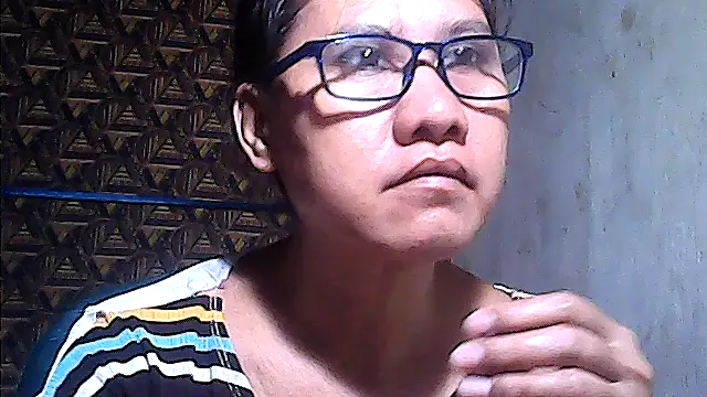 sweetsosie18 online show from July 23, 3:04 am