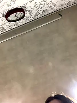 SeducingYoghourt online show from October 21, 4:00 pm