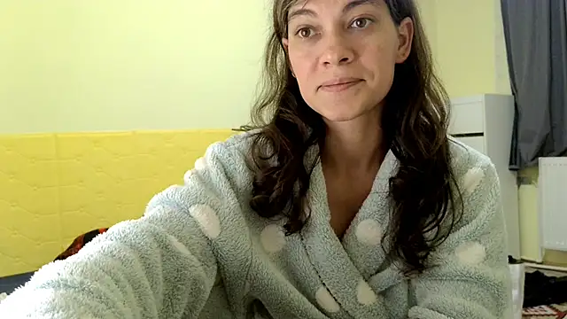 Snapshot of MercyLove chatting on October 8, 3:49 pm MercyLove online show from October 8, 3:49 pm