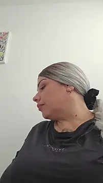natalygolden69 online show from June 23, 9:02 pm