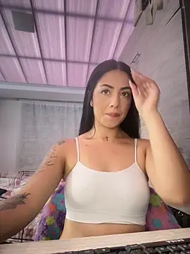 MadisonCambel online show from June 6, 9:43 pm