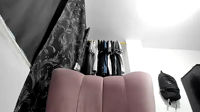 Snapshot of natalia_hottman chatting on October 3, 5:18 pm natalia hottman online show from October 3, 5:18 pm