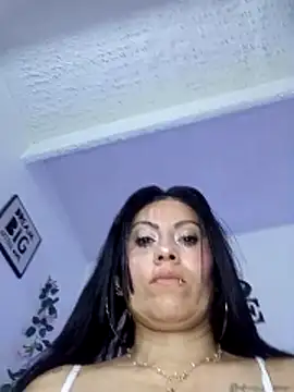 Tania mature online show from March 25, 5:49 pm