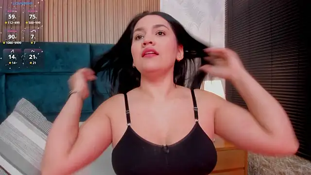 Kareena chopra online show from April 1, 1:41 pm