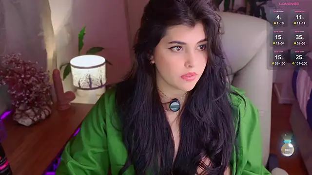 Alyaa s online show from June 5, 6:52 am