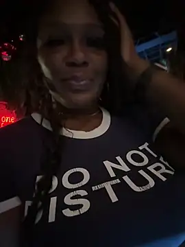 TilaTotti online show from December 19, 5:54 am