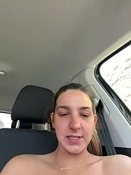 DoriDeluxe66 online show from July 13, 10:49 am