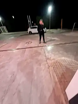 DoriDeluxe66 online show from January 7, 5:38 pm