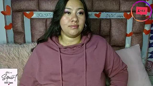 Snapshot of ValerieDiiamond chatting on October 11, 2:16 am ValerieDiiamond online show from October 11, 2:16 am