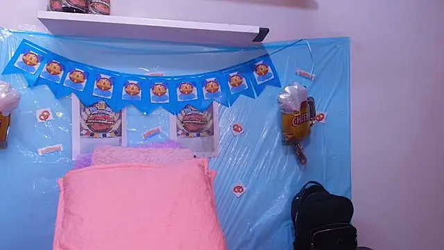 naia blessed online show from September 25, 7:23 pm