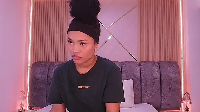 naia blessed online show from February 13, 7:26 pm